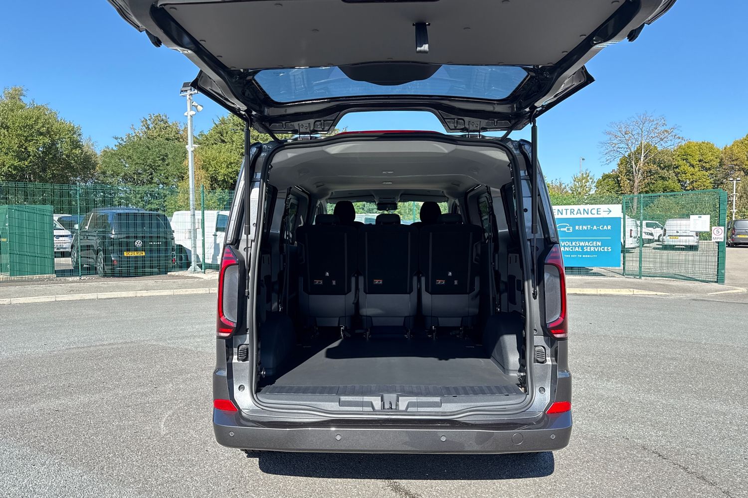 Used Volkswagen Transporter 2026 for sale - 77128865: Photo 6