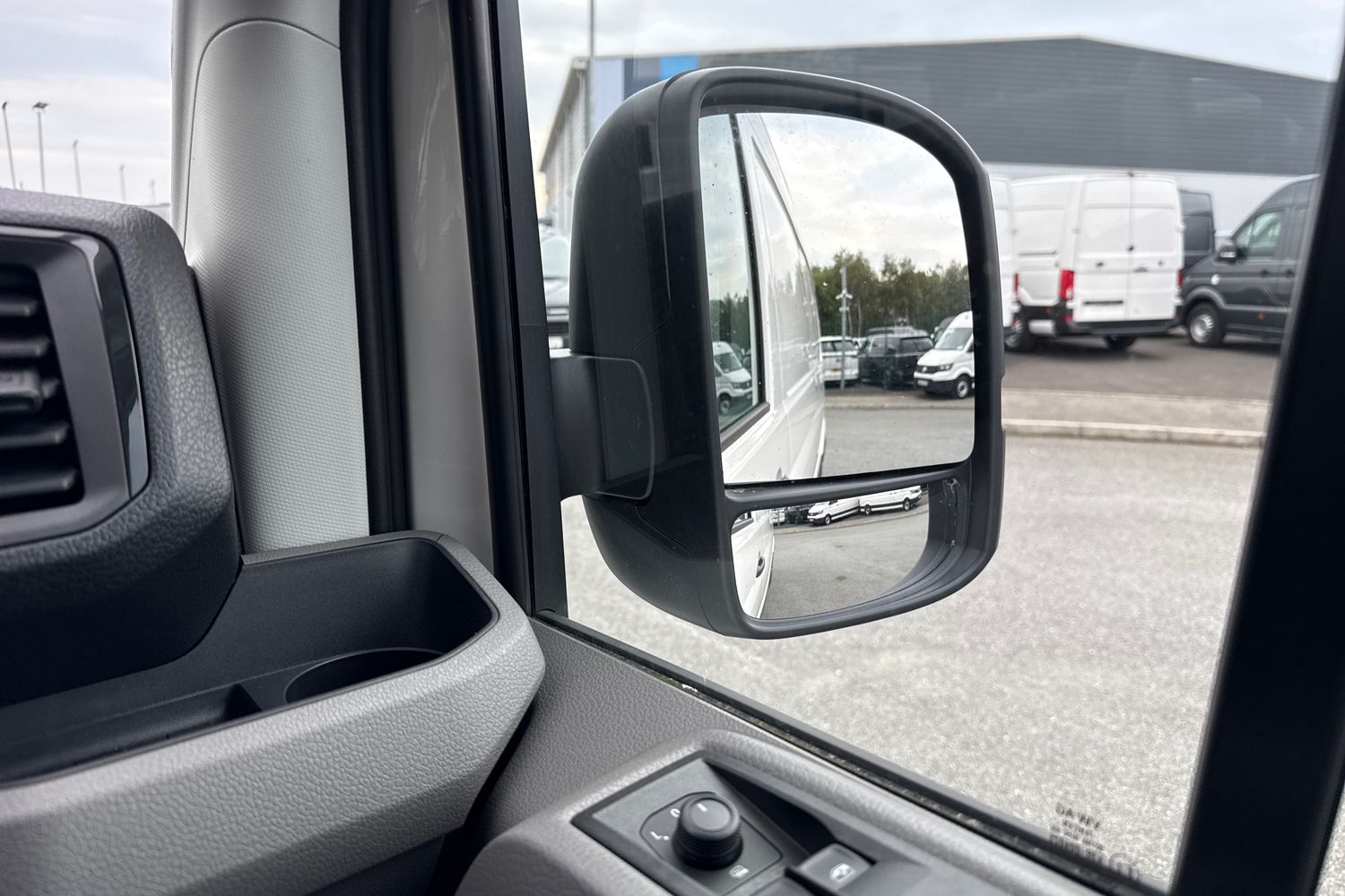 Used Volkswagen Crafter 2025 for sale - 76268034: Photo 20