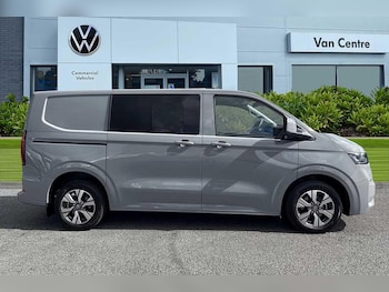 Used Volkswagen Transporter 2025 for sale - 78251886: Photo
