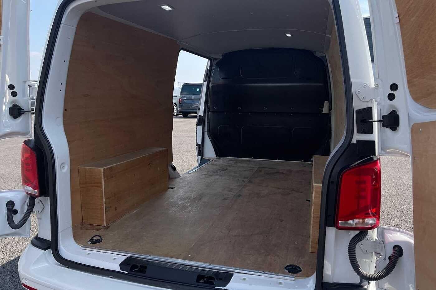 Used Volkswagen Transporter 2024 for sale - 77187312: Photo 30