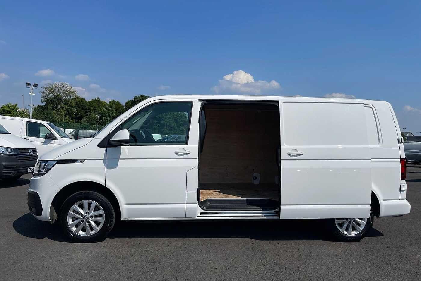 Used Volkswagen Transporter 2024 for sale - 77187312: Photo 46