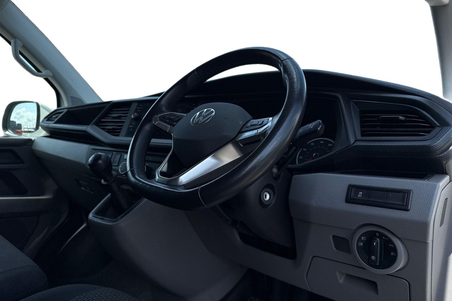 Used Volkswagen Transporter 2024 for sale - 76353167: Photo 13