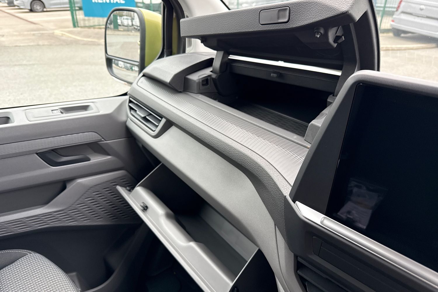 Used Volkswagen Transporter 2025 for sale - 77068744: Photo 33