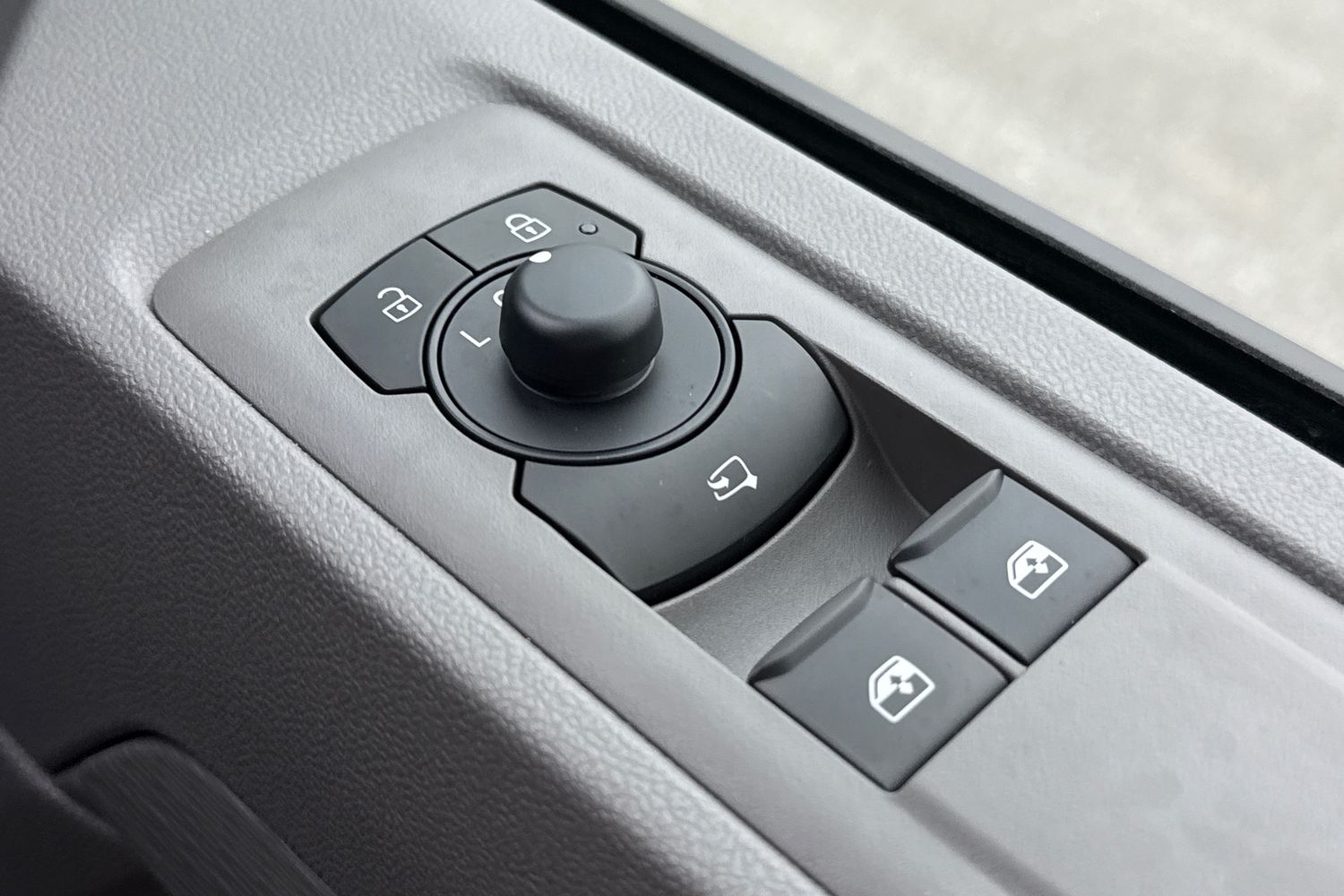 Used Volkswagen Transporter 2025 for sale - 77068744: Photo 43