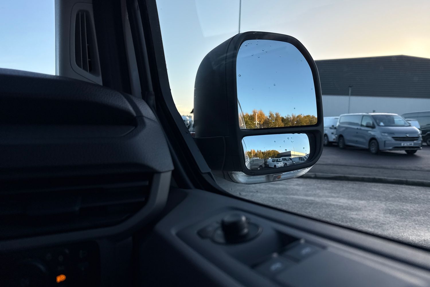 Used Volkswagen Transporter 2025 for sale - 76746361: Photo 20