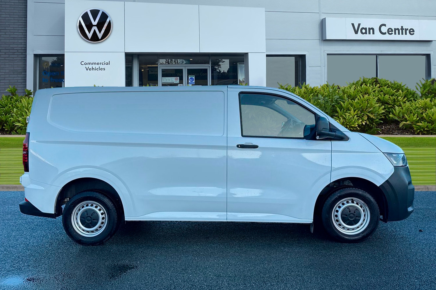 Used Volkswagen Transporter 2025 for sale - 76746361: Photo 3