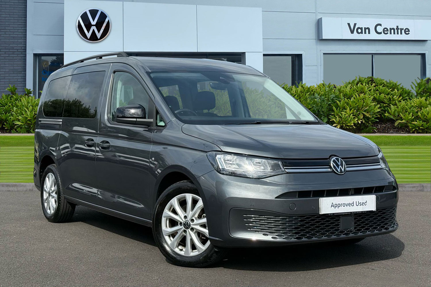 Used Volkswagen Caddy Maxi 2024 for sale - 76232596: Photo 1