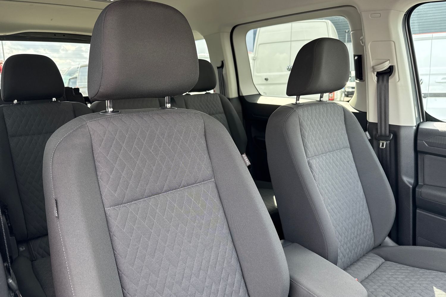 Used Volkswagen Caddy Maxi 2024 for sale - 76232596: Photo 23