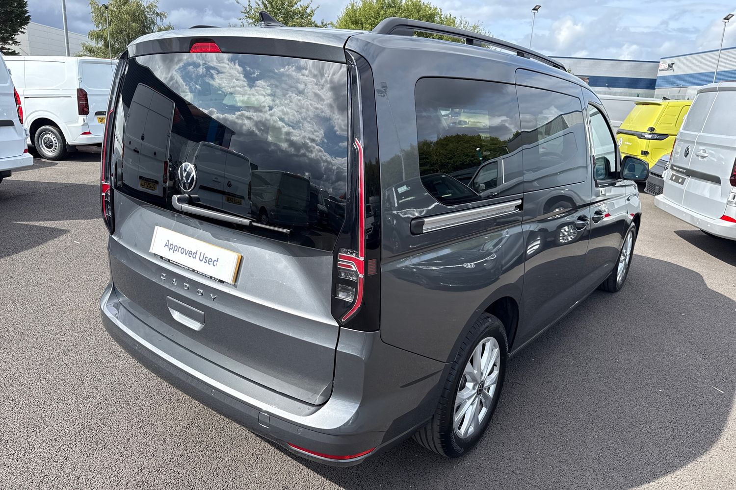 Used Volkswagen Caddy Maxi 2024 for sale - 76232596: Photo 30