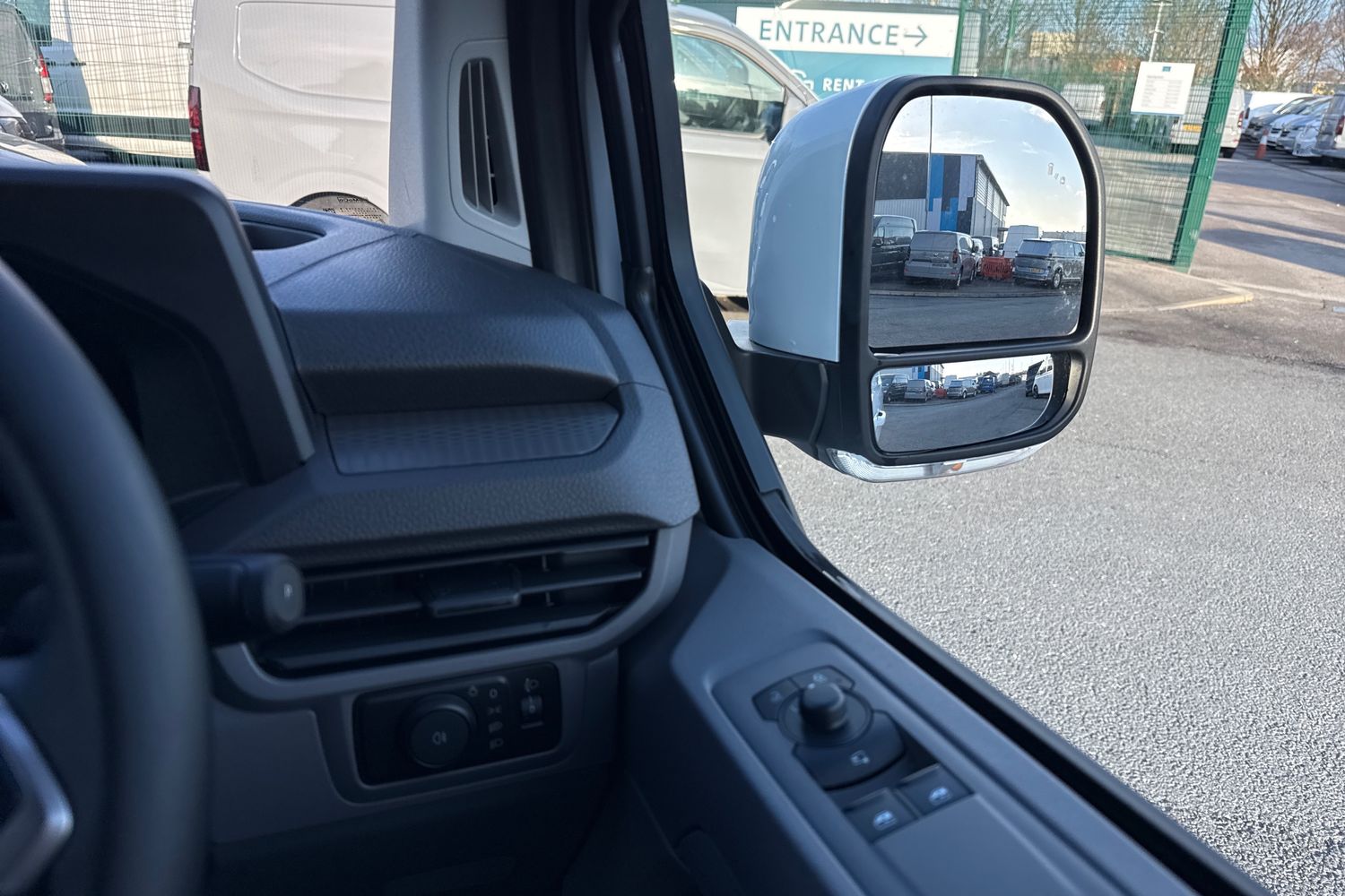 Used Volkswagen Transporter 2025 for sale - 77361940: Photo 20