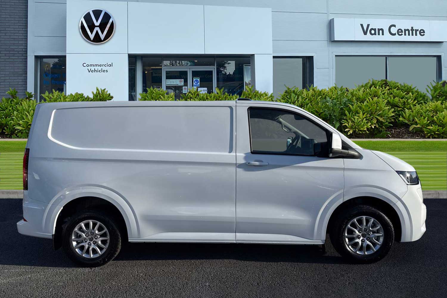 Used Volkswagen Transporter 2025 for sale - 77361940: Photo 3