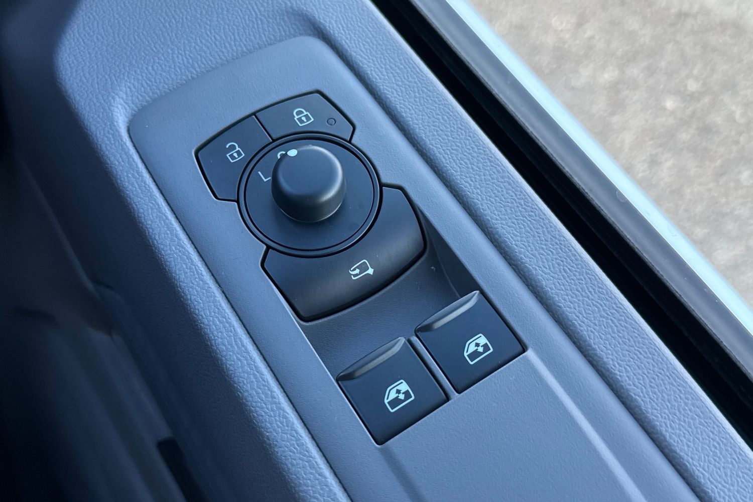 Used Volkswagen Transporter 2025 for sale - 77361940: Photo 41