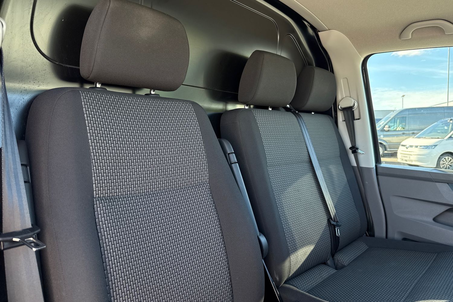 Used Volkswagen Transporter 2024 for sale - 77128919: Photo 23