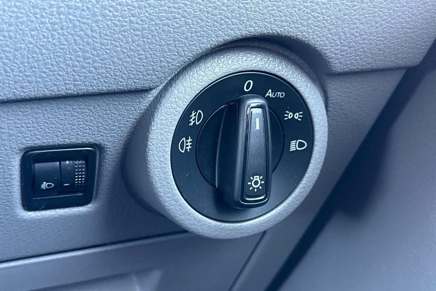 Used Volkswagen Transporter 2024 for sale - 77128919: Photo 34