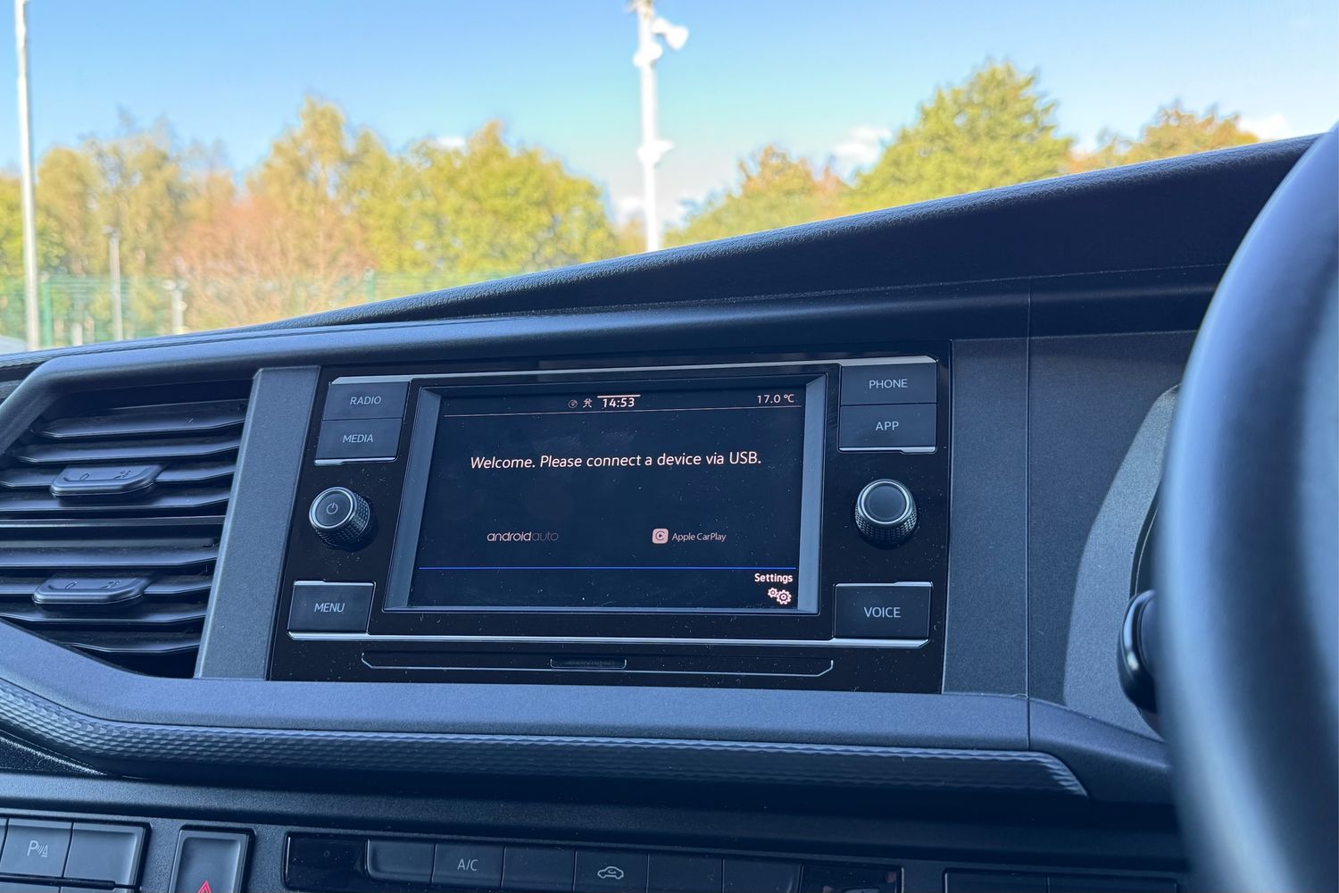 Used Volkswagen Transporter 2024 for sale - 77128919: Photo 48