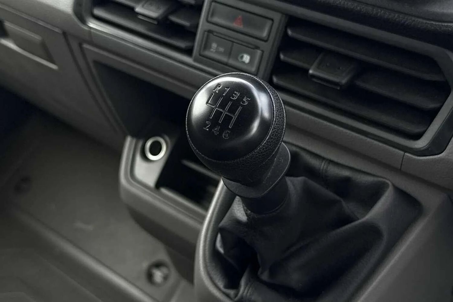 Used Volkswagen Crafter 2025 for sale - 76985235: Photo 22