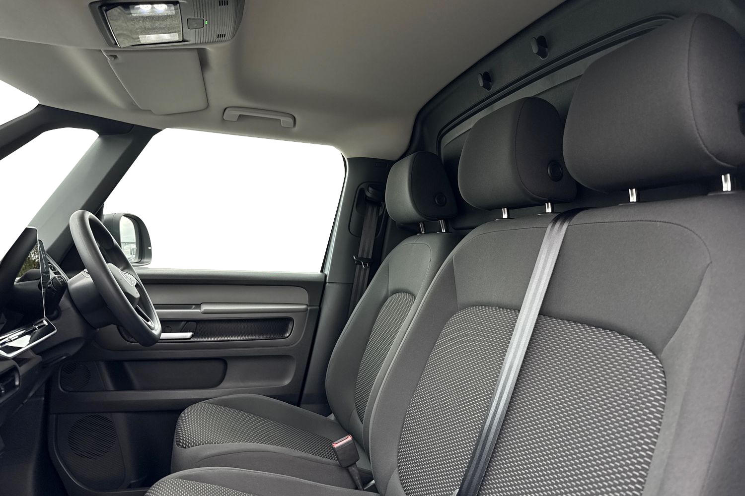 Used Volkswagen ID. Buzz Cargo 2024 for sale - 76540980: Photo 15