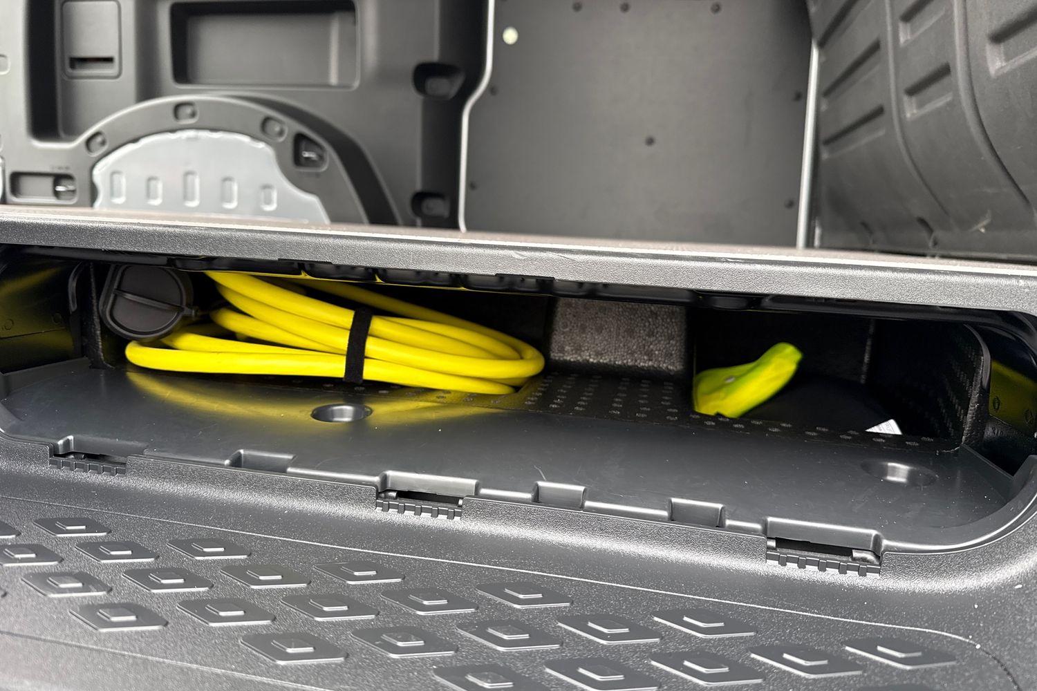 Used Volkswagen ID. Buzz Cargo 2024 for sale - 76540980: Photo 32