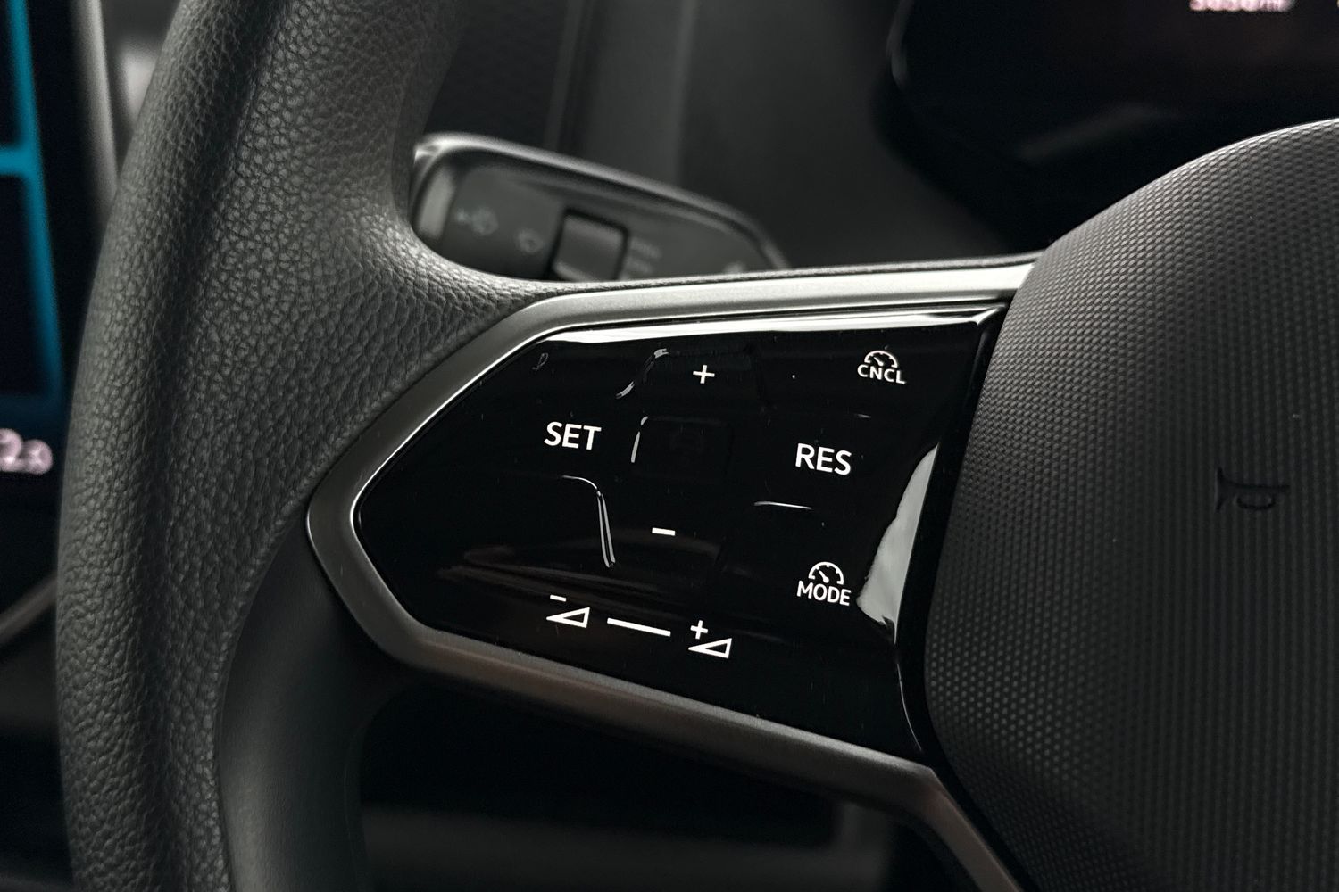 Used Volkswagen ID. Buzz Cargo 2024 for sale - 76540980: Photo 36