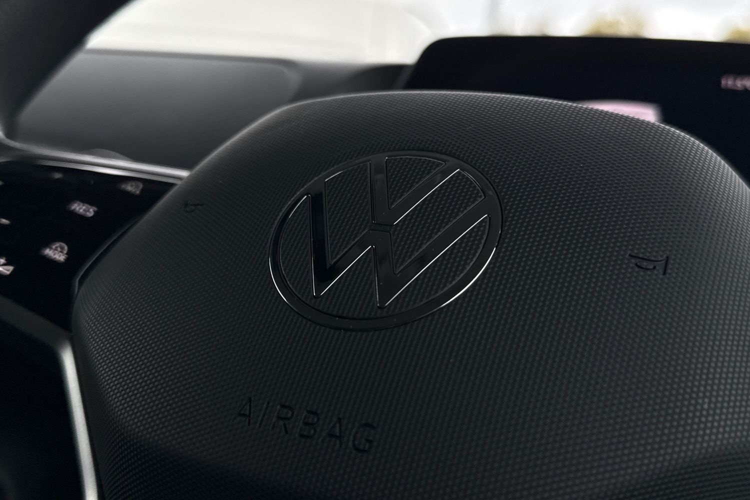 Used Volkswagen ID. Buzz Cargo 2024 for sale - 76540980: Photo 41