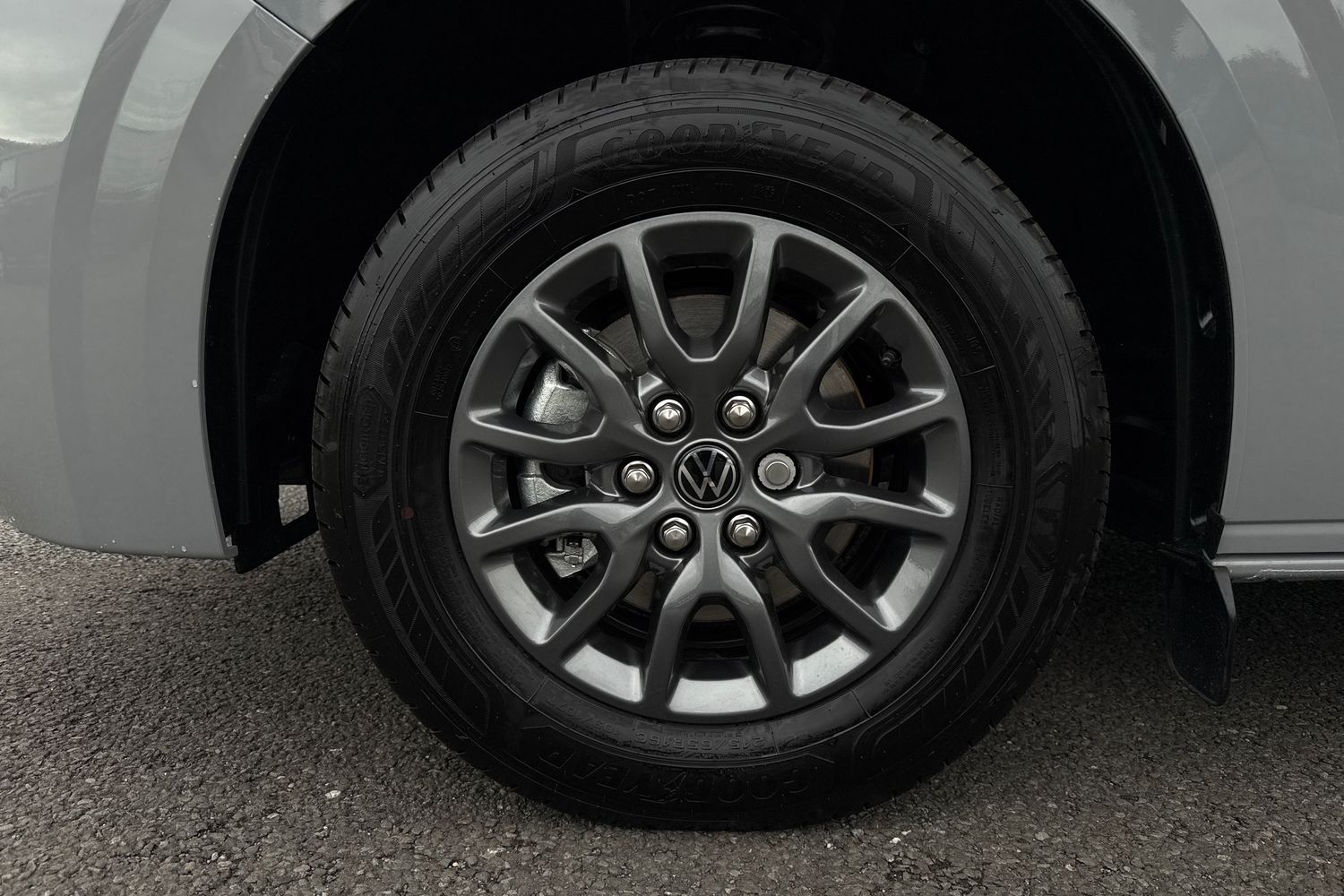 Used Volkswagen Transporter 2025 for sale - 77980500: Photo 12