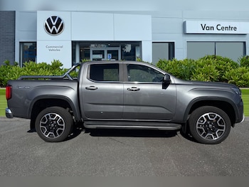 Used Volkswagen Amarok 2024 for sale - 76115052: Photo