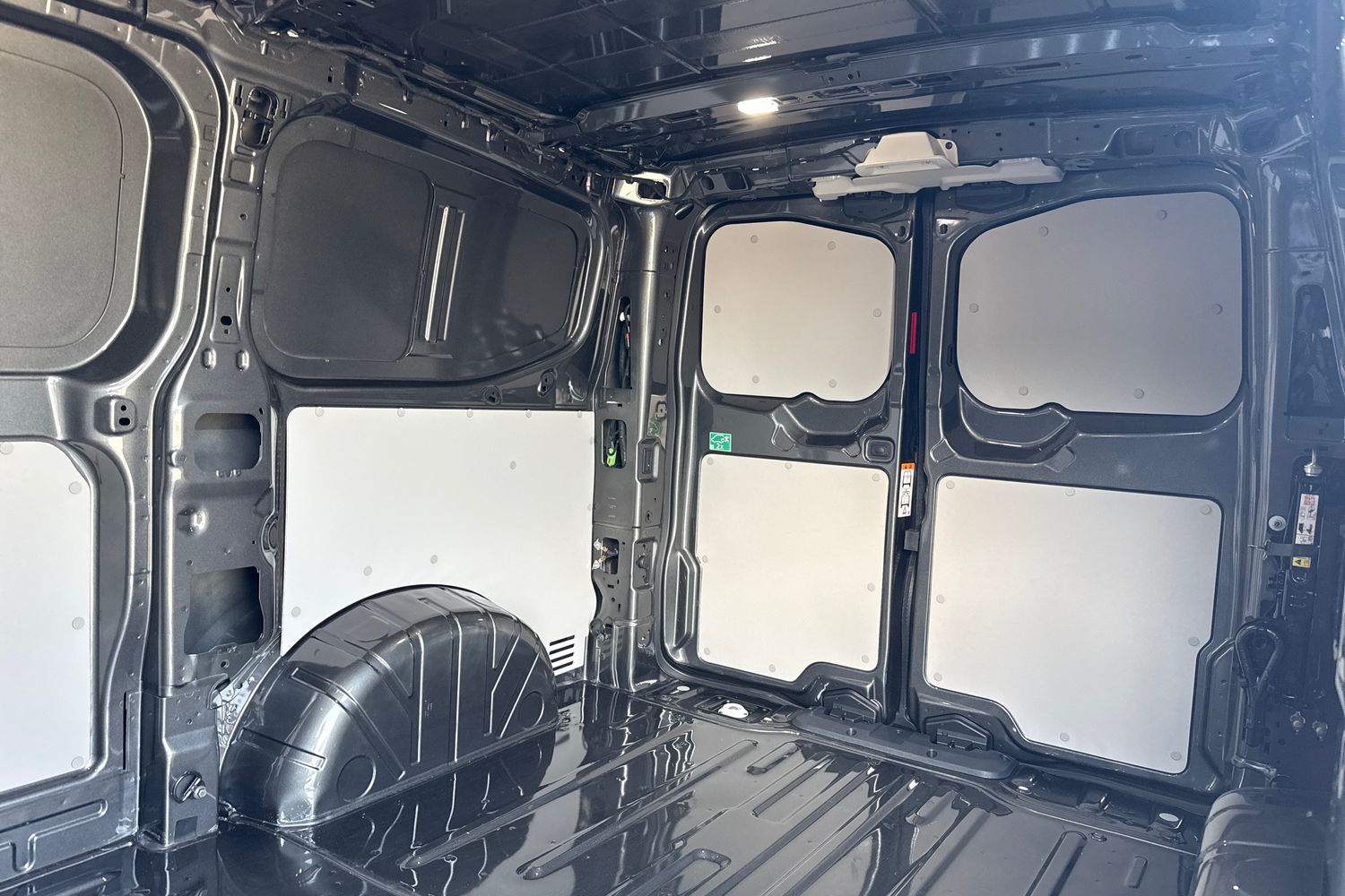 Used Volkswagen Transporter 2025 for sale - 77477149: Photo 18