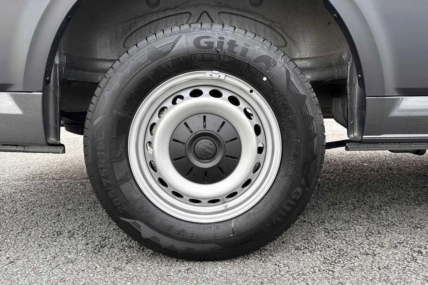 Used Volkswagen Crafter 2025 for sale - 76739509: Photo 10