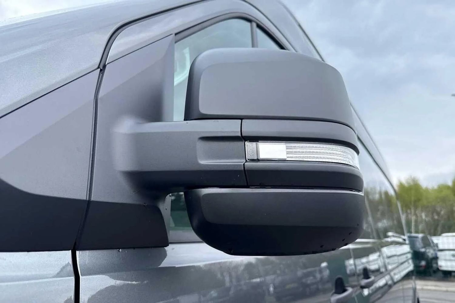 Used Volkswagen Crafter 2025 for sale - 76739509: Photo 28