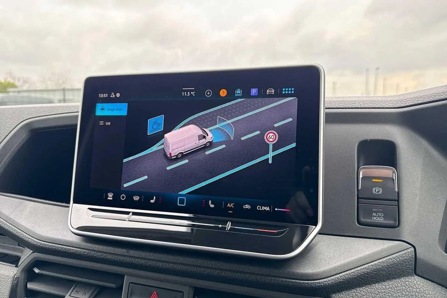 Used Volkswagen Crafter 2025 for sale - 76739509: Photo 60