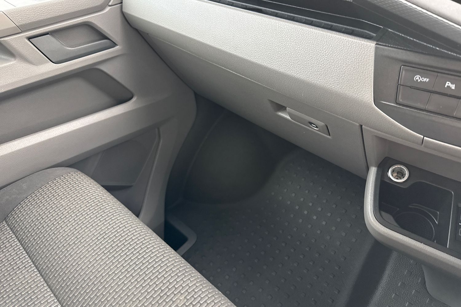 Used Volkswagen Transporter 2024 for sale - 77135462: Photo 19