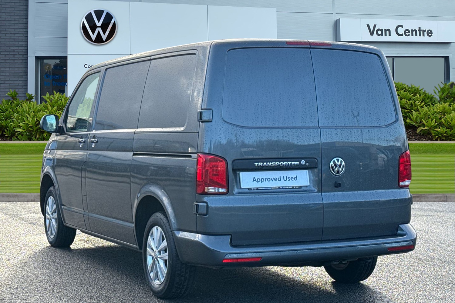 Used Volkswagen Transporter 2024 for sale - 77135462: Photo 2