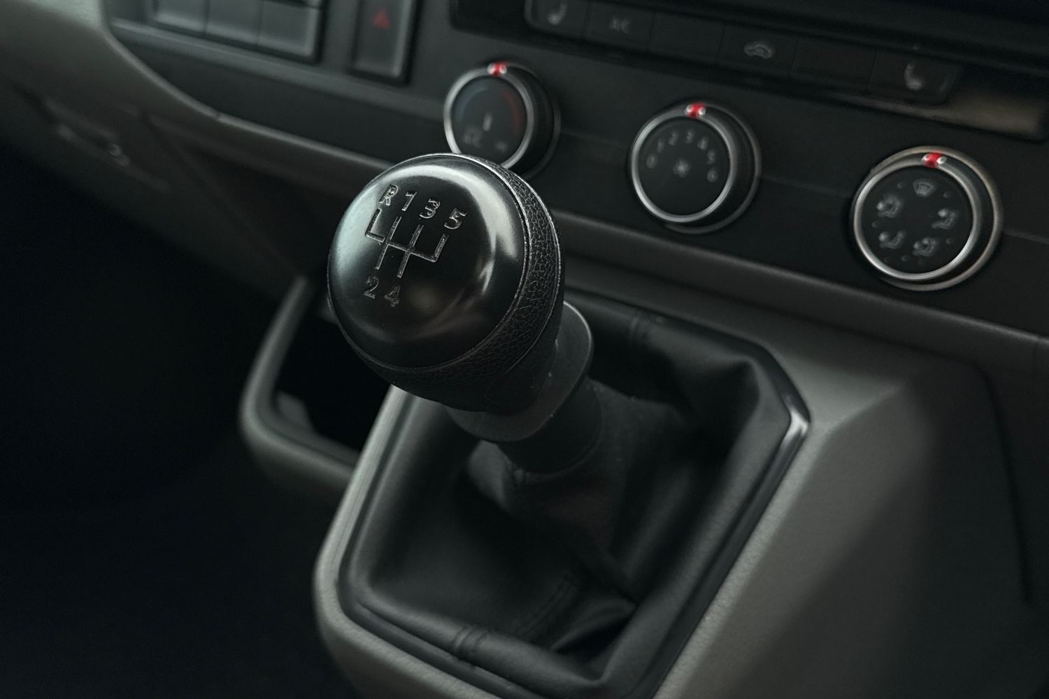 Used Volkswagen Transporter 2024 for sale - 77135462: Photo 22