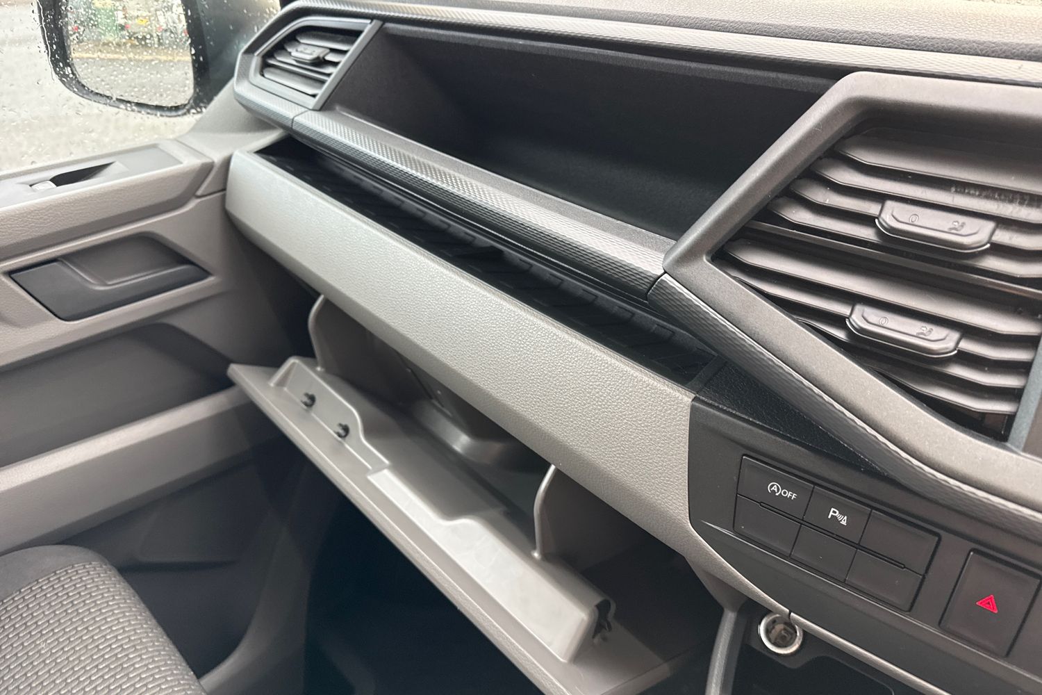 Used Volkswagen Transporter 2024 for sale - 77135462: Photo 24