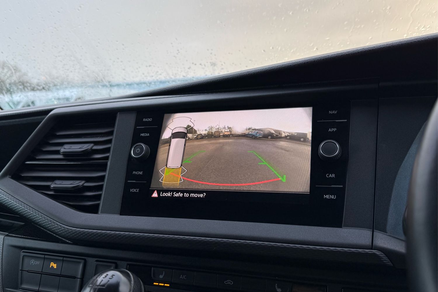 Used Volkswagen Transporter 2024 for sale - 77135462: Photo 41