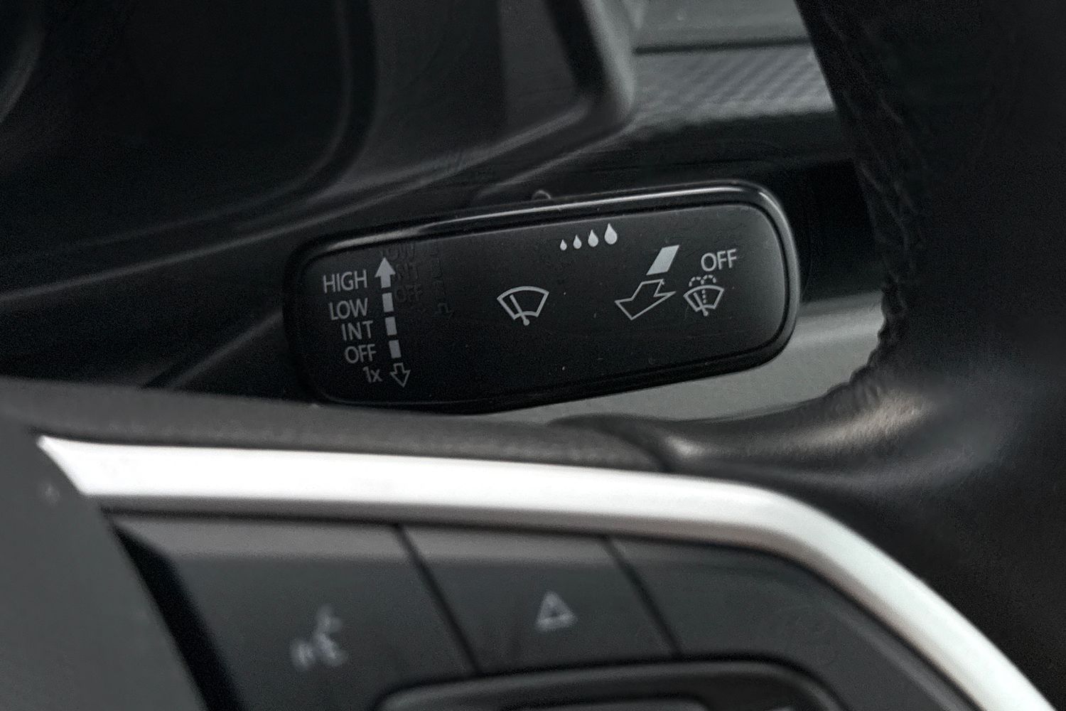 Used Volkswagen Transporter 2024 for sale - 76805352: Photo 39