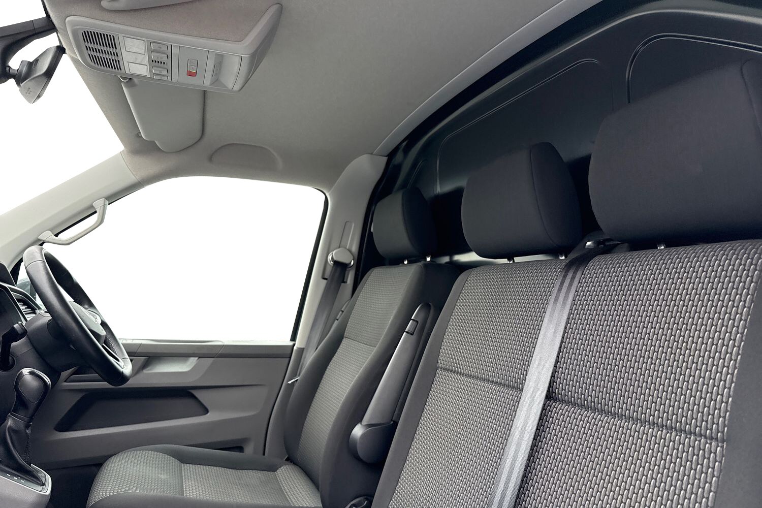 Used Volkswagen Transporter 2024 for sale - 76569623: Photo 15