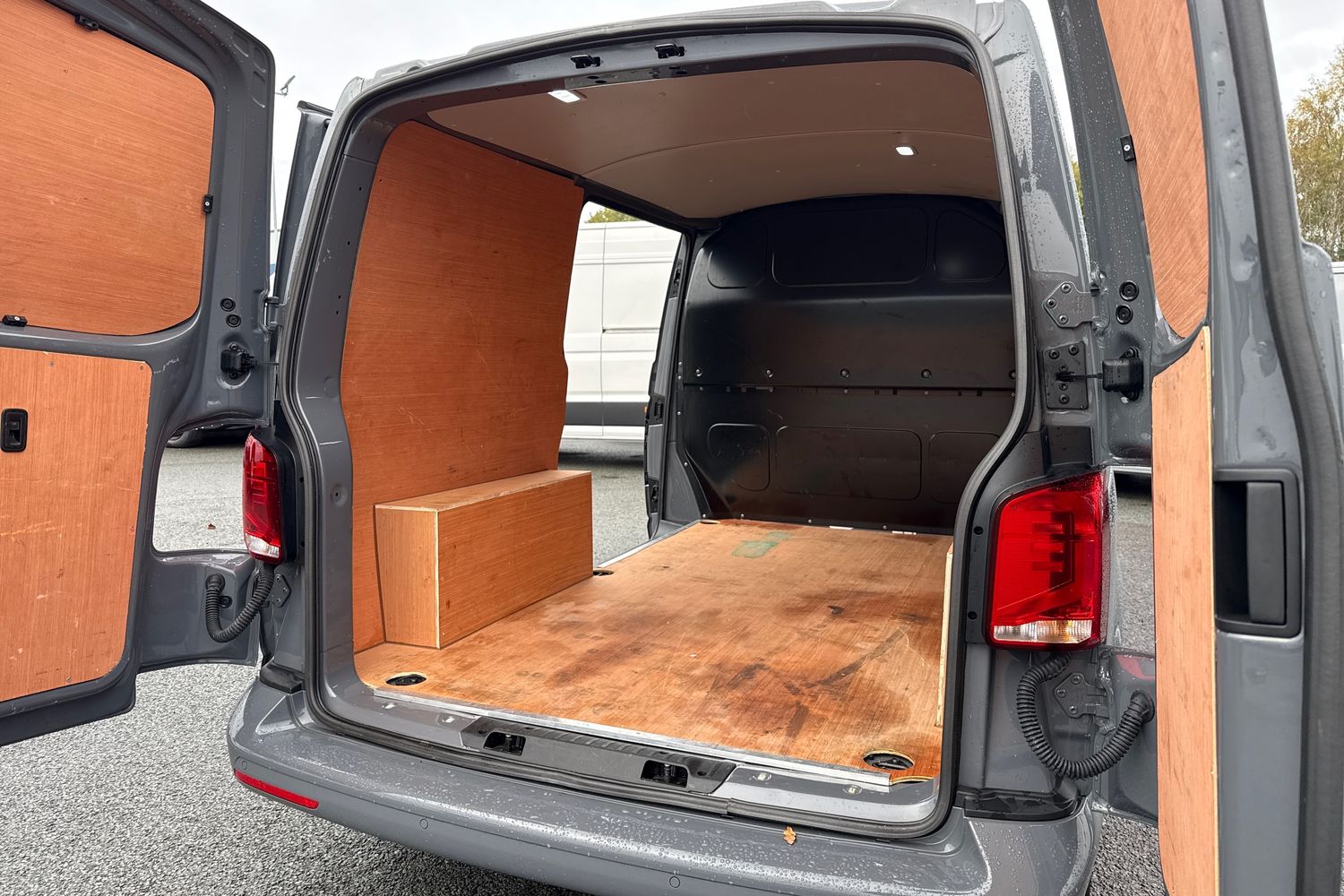 Used Volkswagen Transporter 2024 for sale - 76569623: Photo 34