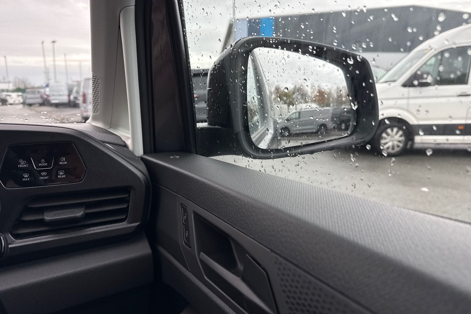 Used Volkswagen Caddy Maxi 2025 for sale - 77006853: Photo 20