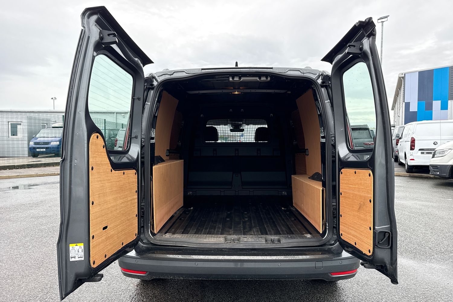 Used Volkswagen Caddy Maxi 2025 for sale - 77006853: Photo 6