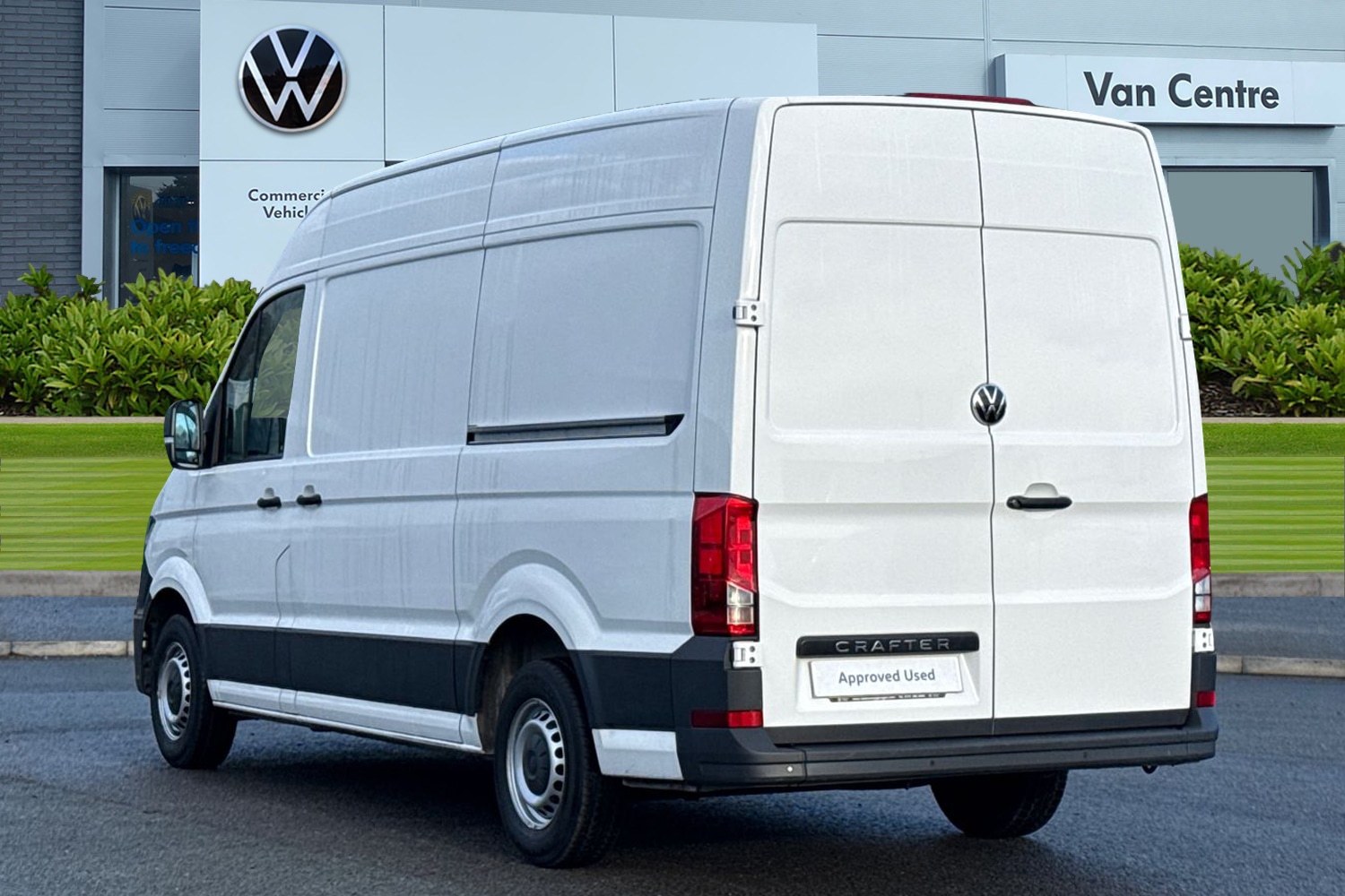 Used Volkswagen Crafter 2025 for sale - 77220108: Photo 2