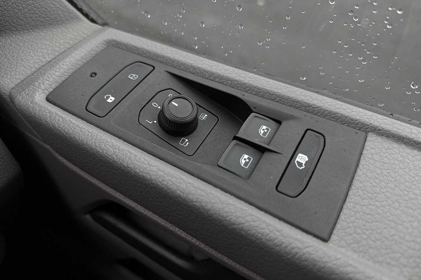 Used Volkswagen Transporter 2024 for sale - 76884167: Photo 17