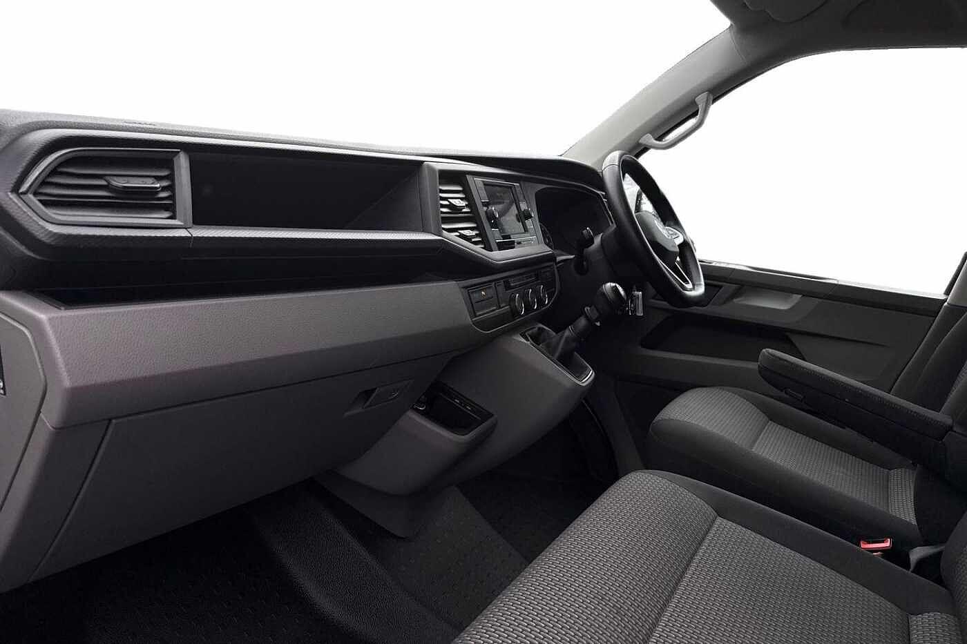 Used Volkswagen Transporter 2024 for sale - 76884167: Photo 2