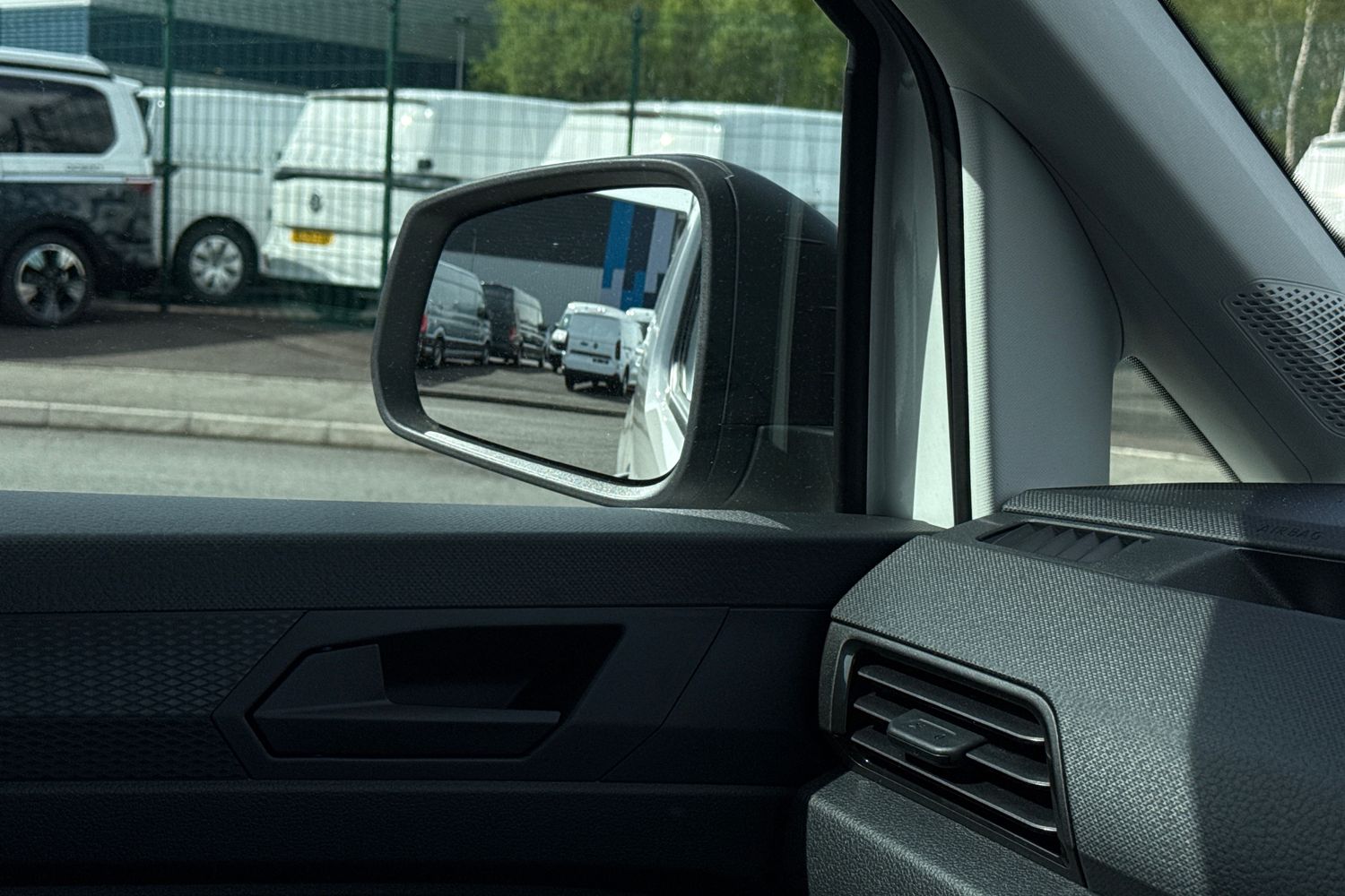 Used Volkswagen Caddy Maxi 2025 for sale - 77535462: Photo 47