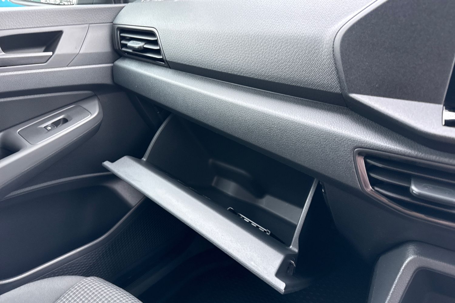 Used Volkswagen Caddy 2025 for sale - 77071940: Photo 32