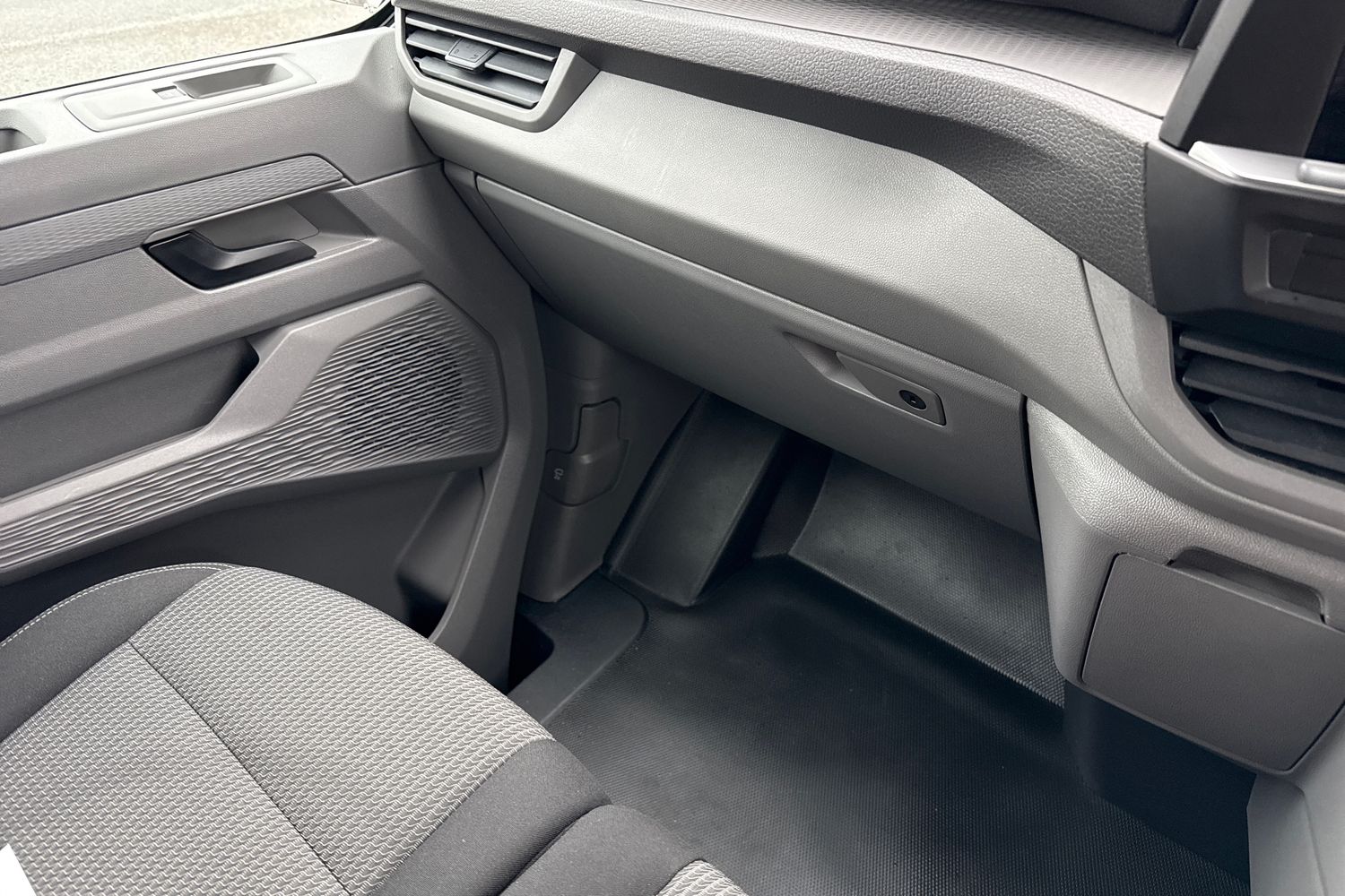 Used Volkswagen Transporter 2025 for sale - 77758468: Photo 20