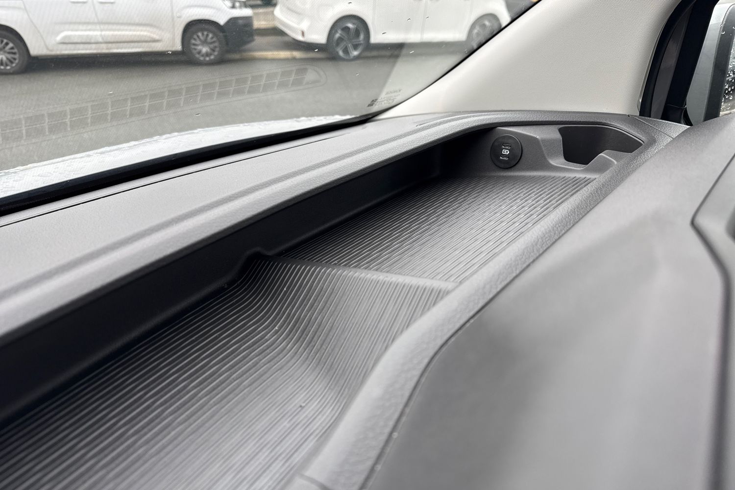 Used Volkswagen Transporter 2025 for sale - 77758468: Photo 35