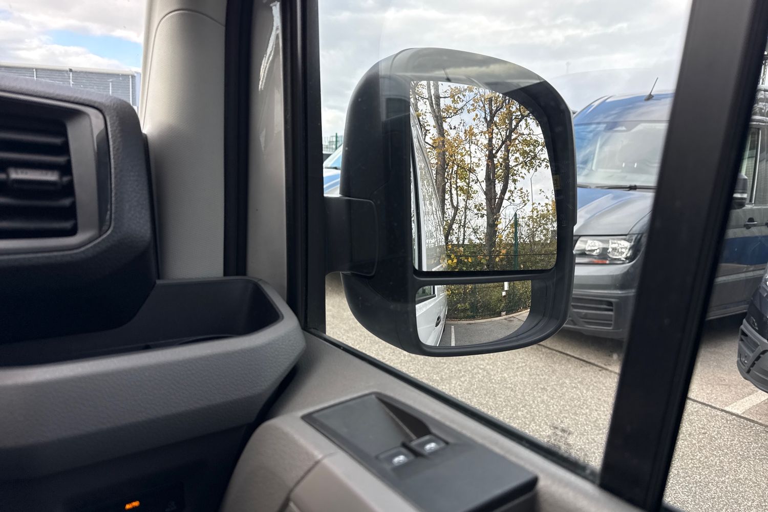 Used Volkswagen Crafter 2025 for sale - 76805300: Photo 20