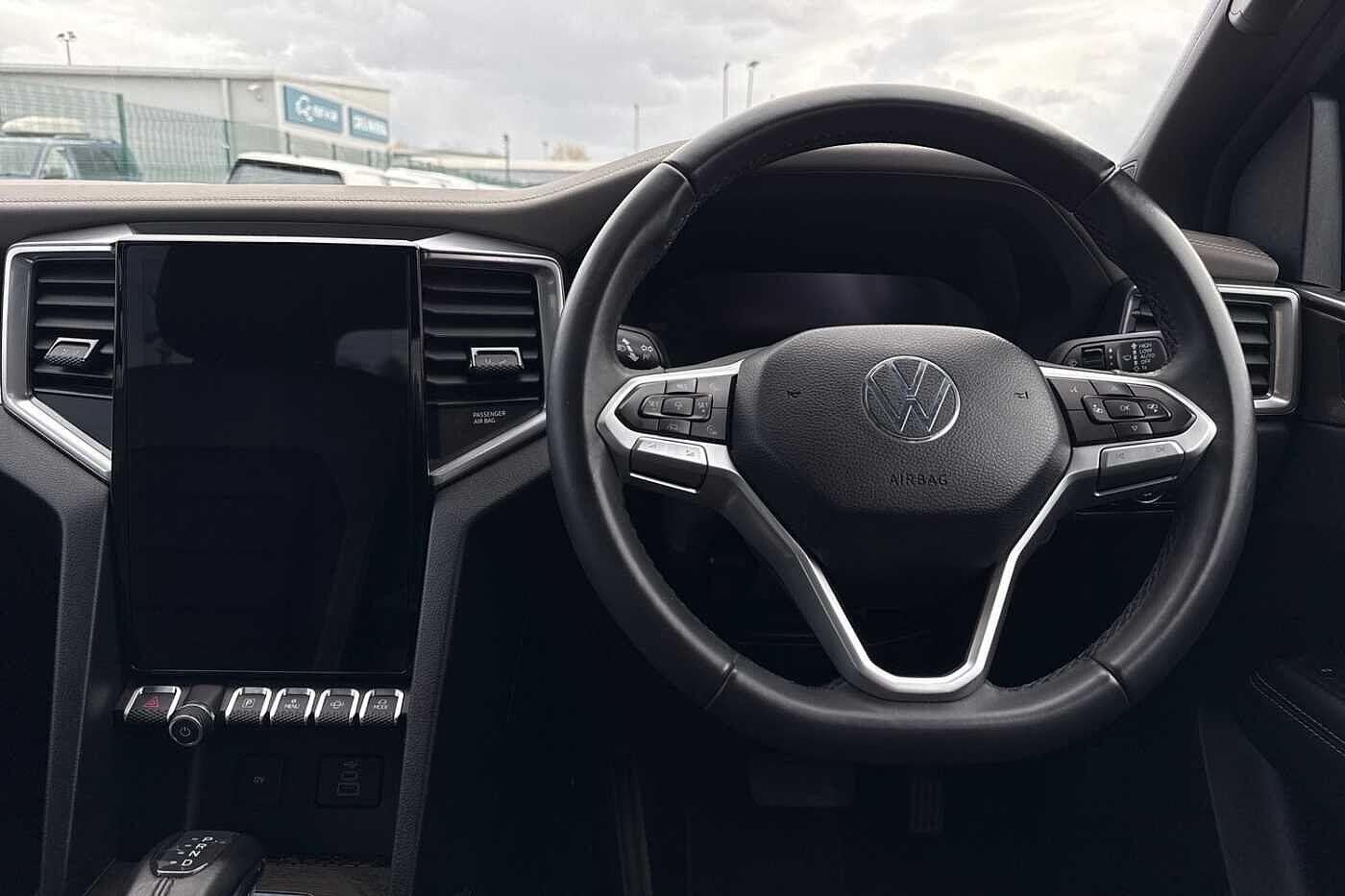 Used Volkswagen Amarok 2024 for sale - 76617138: Photo 12