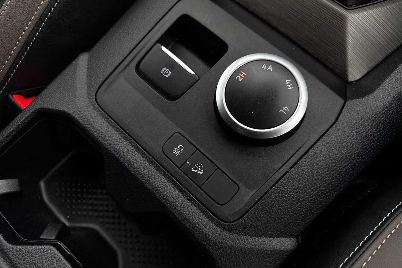 Used Volkswagen Amarok 2024 for sale - 76617138: Photo 46